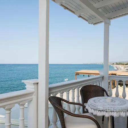 Appartamento Kyma Beachfront *